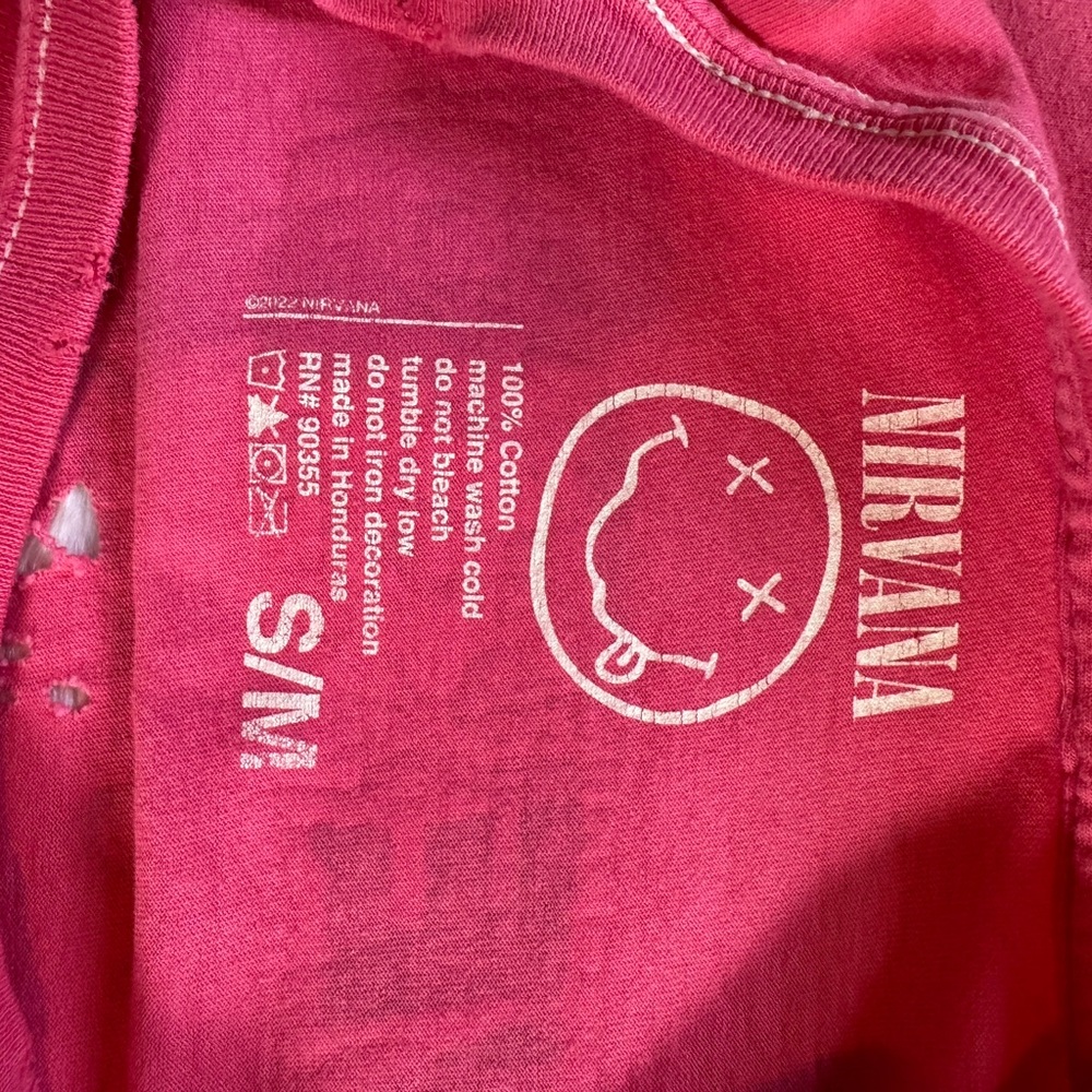 Urban Outfitters Oversized Nirvana Graphic T-Shirt - Picture 4 of 4